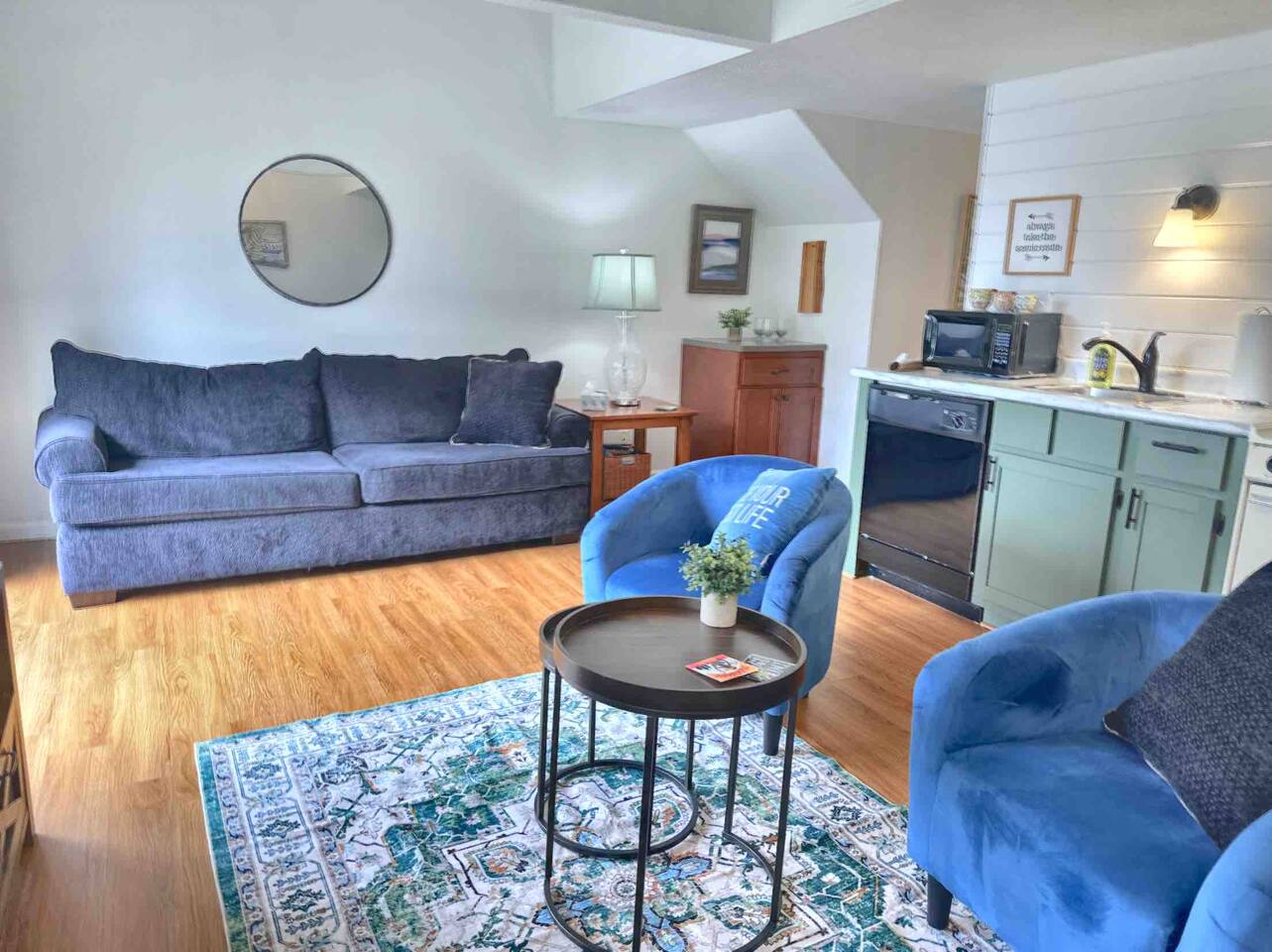Updated Condo Nr Marina | Pet Friendly, Golf View