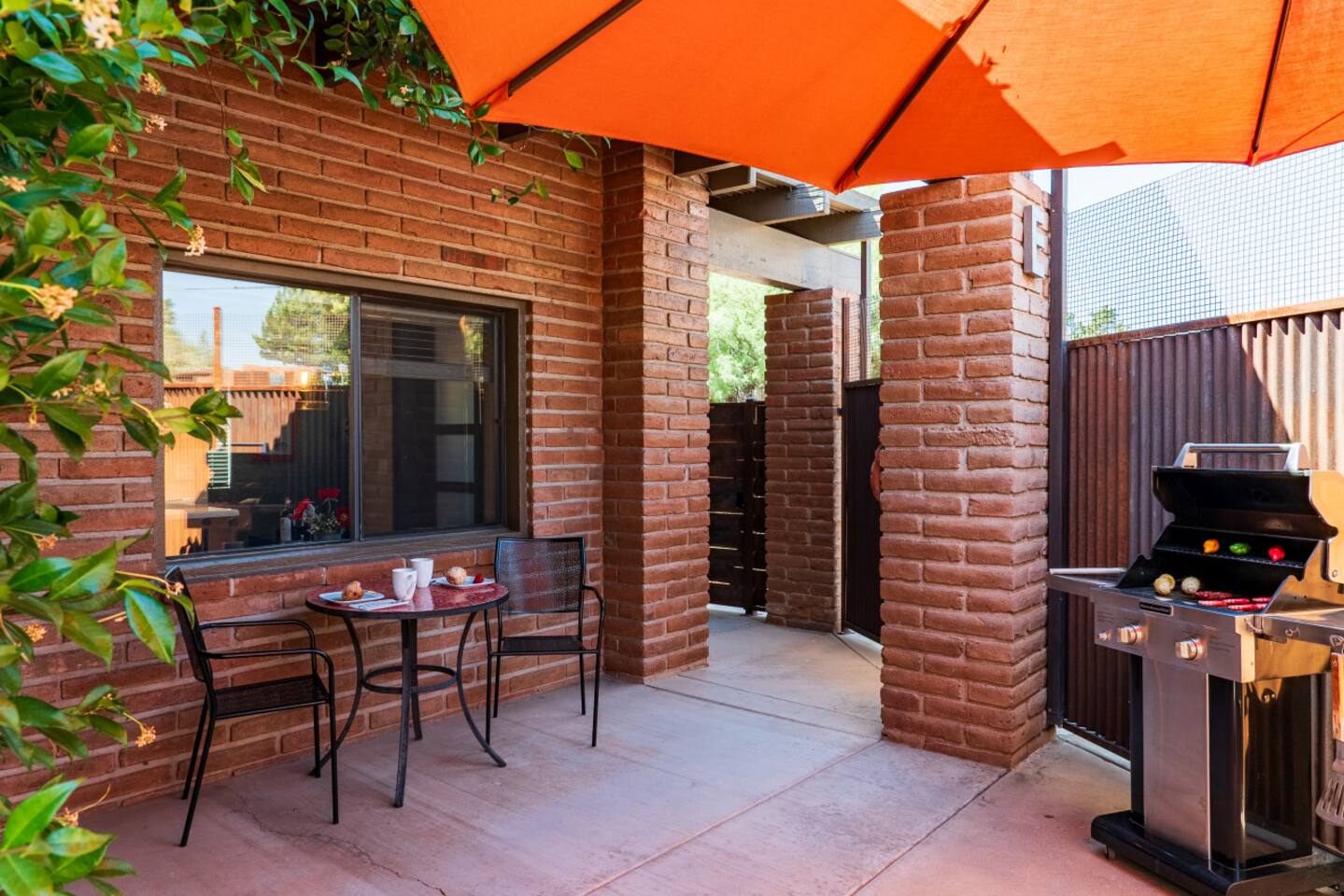 Desert Poppy Villa- Romantic Getaway