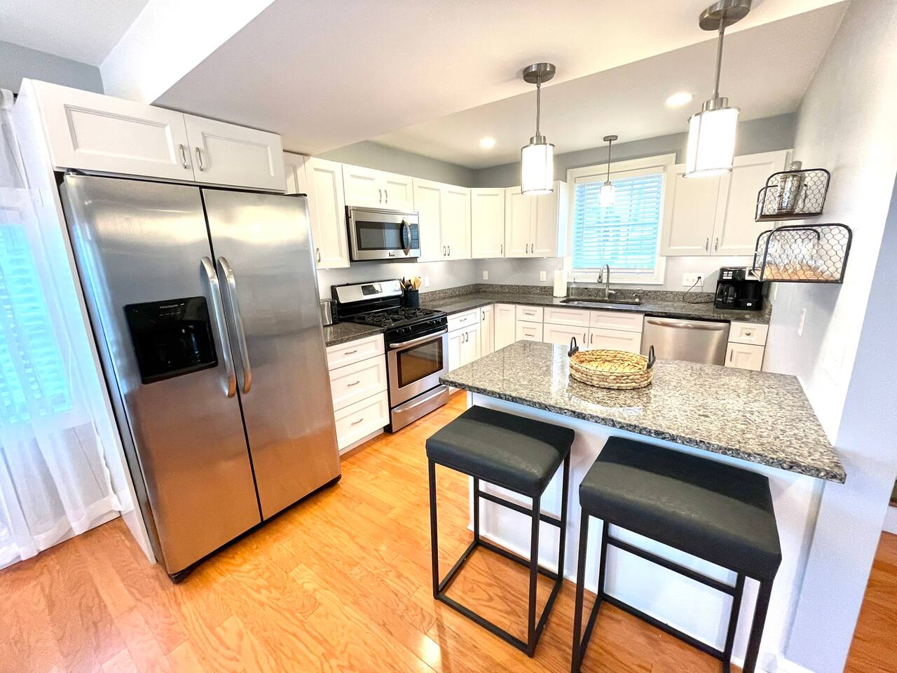 #1 Foreside Home | Walk 2 Harbor&Dining | PVT Deck