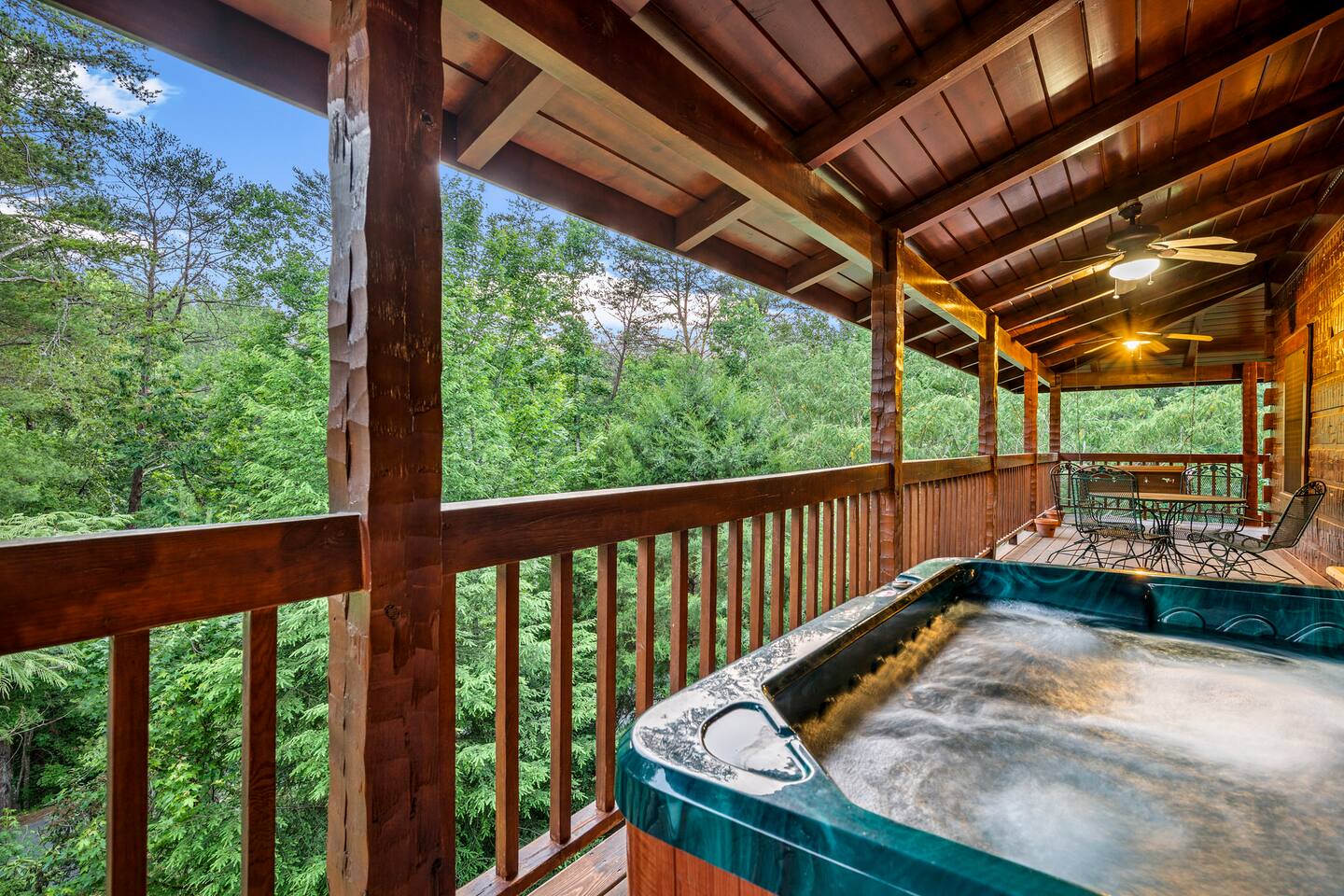 Modern - Hot Tub, Game Room, Fire Pit, Pool, Fish