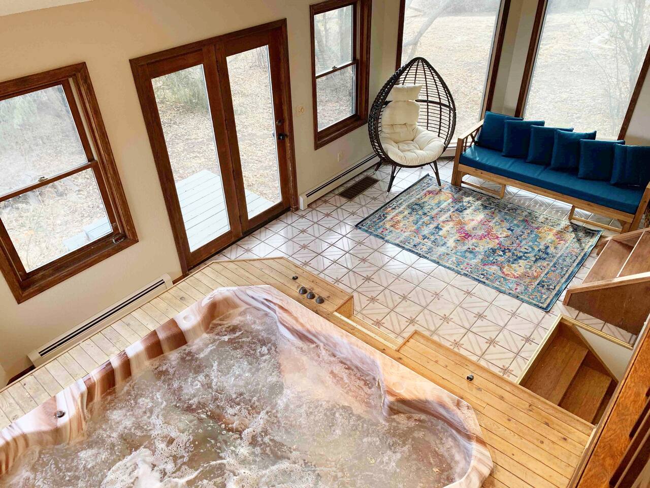 Hot Tub+ Glow Pong +Arcades +Wildlife+ Views