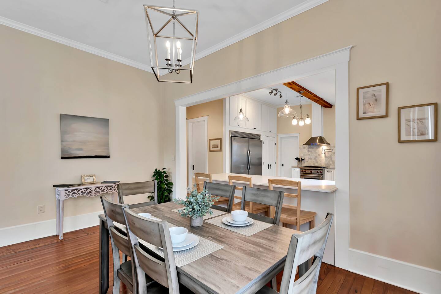 5 min. from Silos: newly updated Sweet Retreat