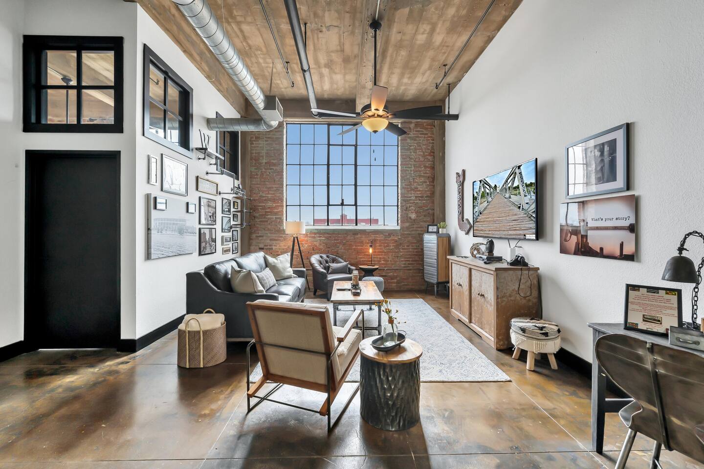 Silo District Vintage Warehouse Loft-Waco
