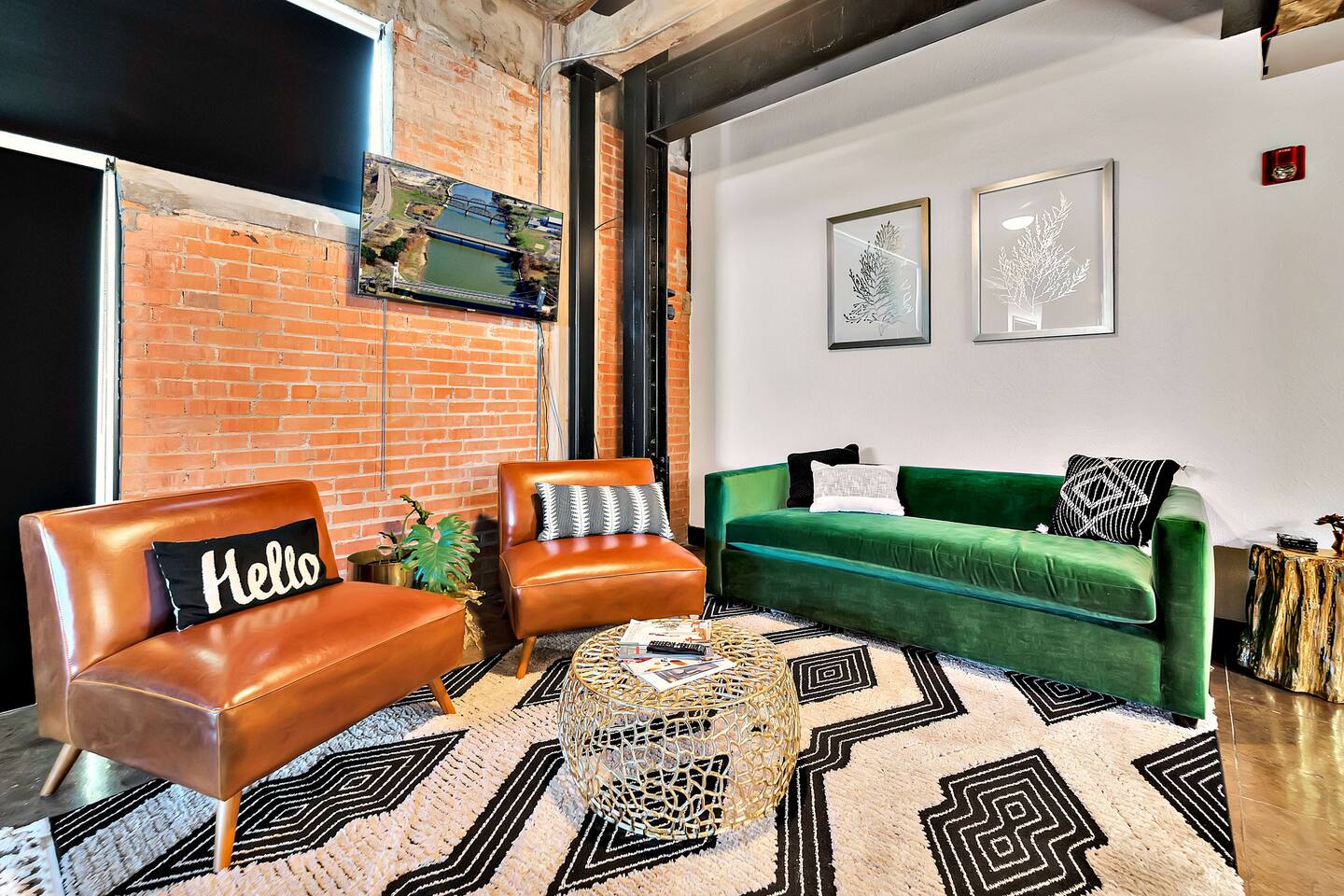 Oso Condo - Walk To The Silos