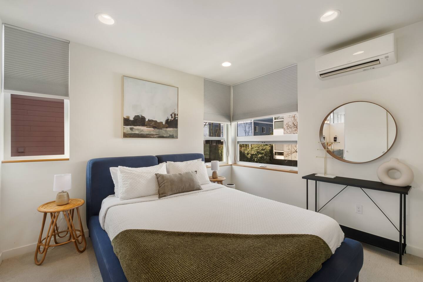 WC 2026 Seattle Stay | 10–15 Min to Lumen + A/C