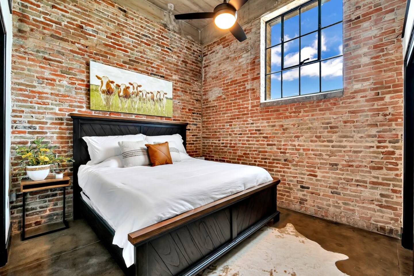 3 Bdr Luxury Loft-Heart of Silos/Baylor/Downtown