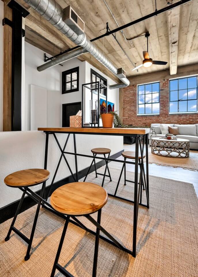 3 Bdr Luxury Loft-Heart of Silos/Baylor/Downtown
