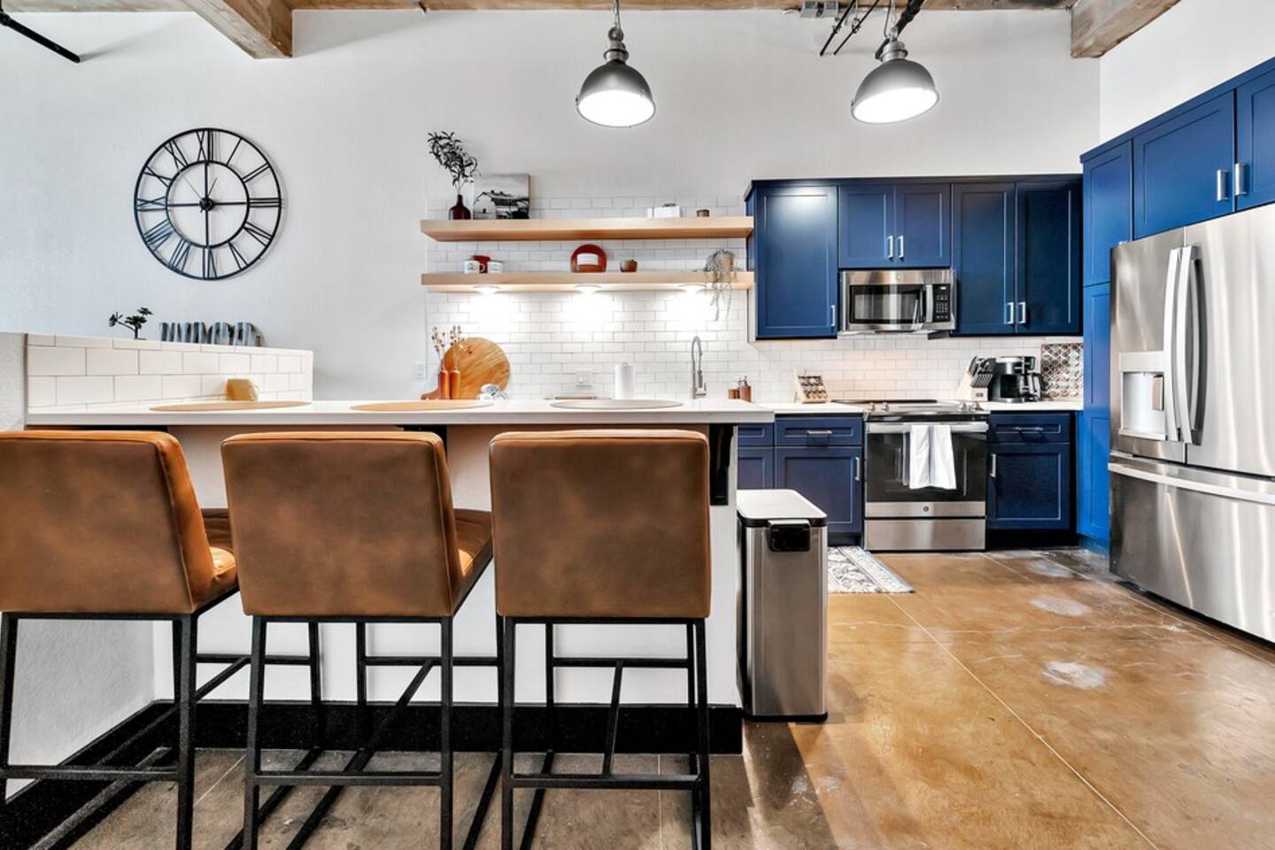 3 Bdr Luxury Loft-Heart of Silos/Baylor/Downtown