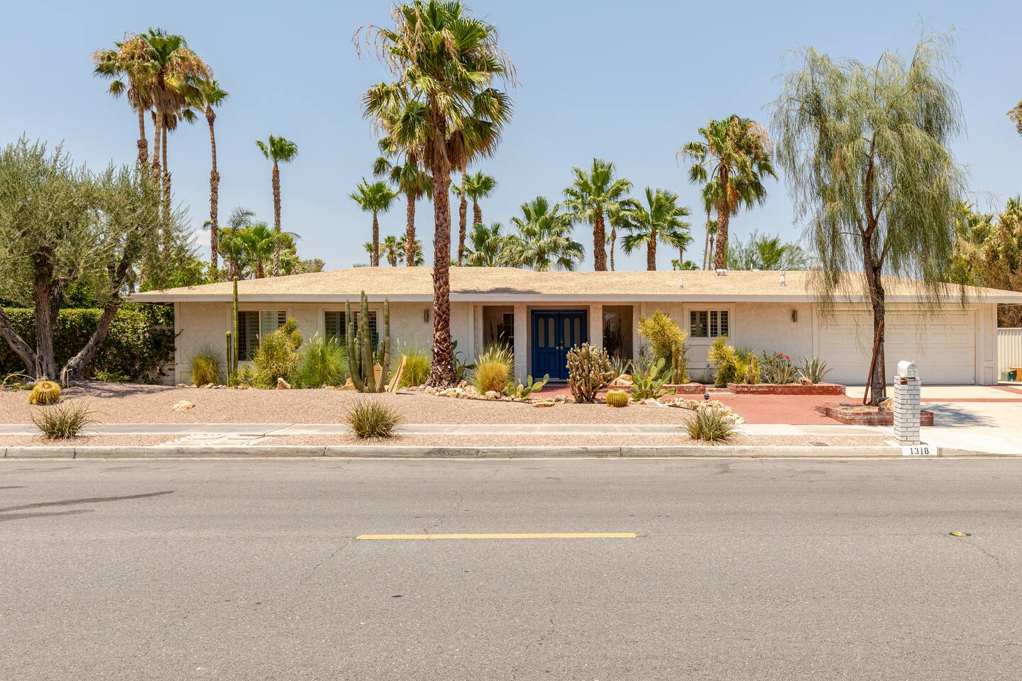🌴The “LIDO Lounge “oasis home & casita  Pool/spa🌴