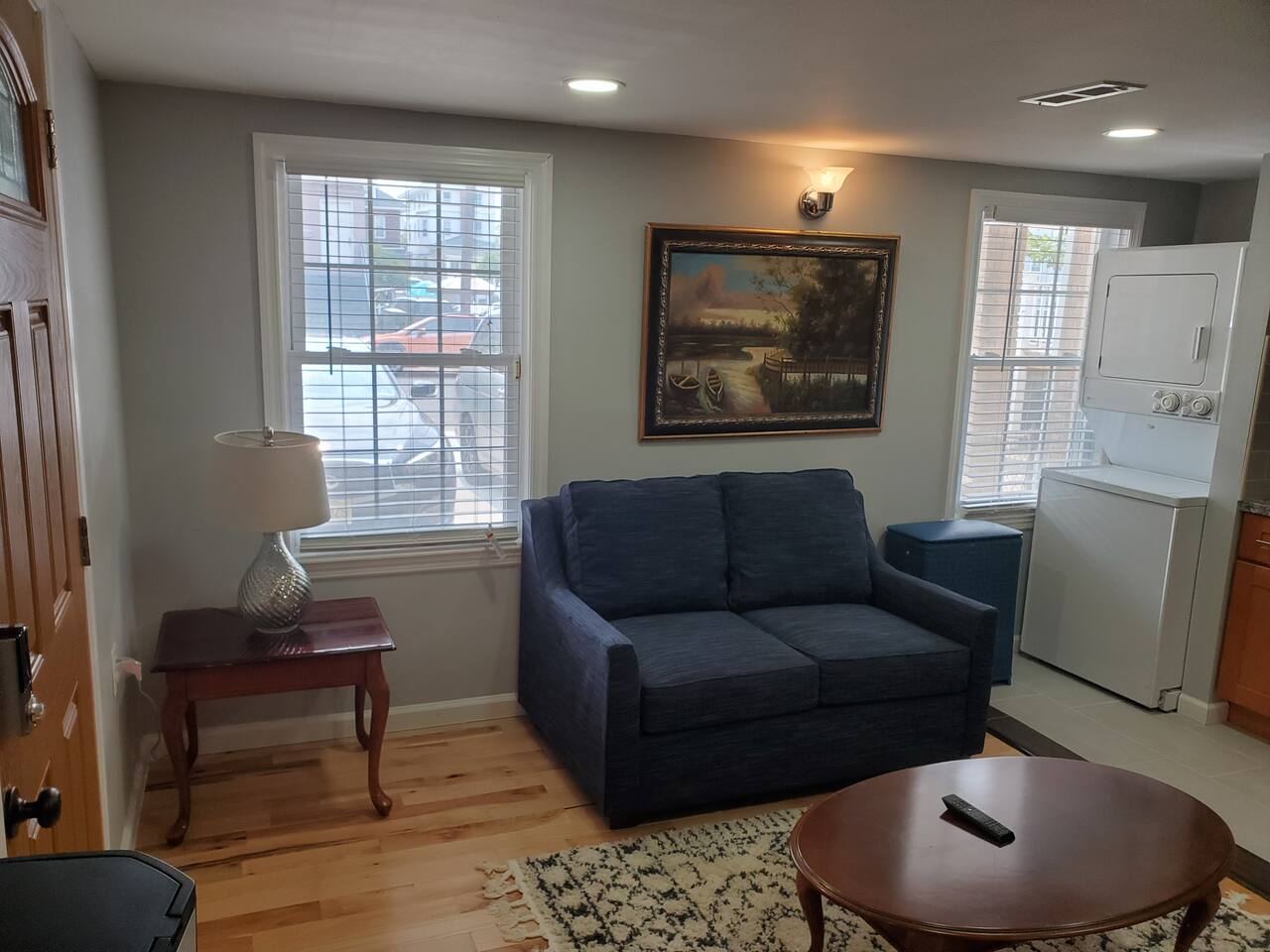 Starlite Studio- Quaint Space, Easy Walk to Trop!
