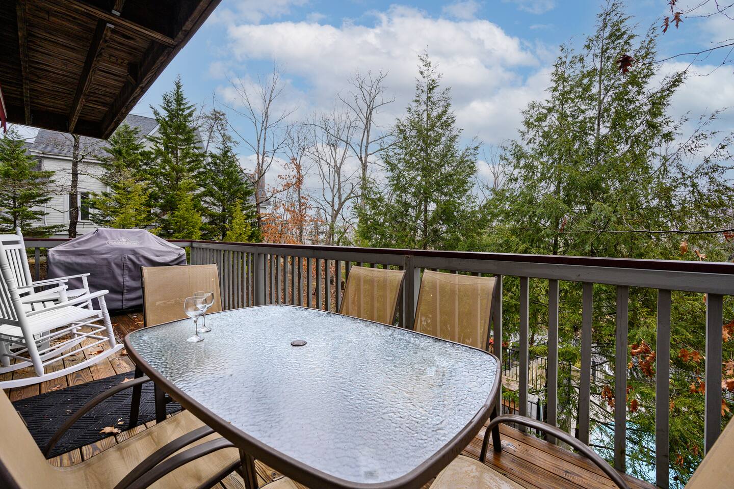 Hot Tub | Game Room | 4BR Cabin Near Dollywood!