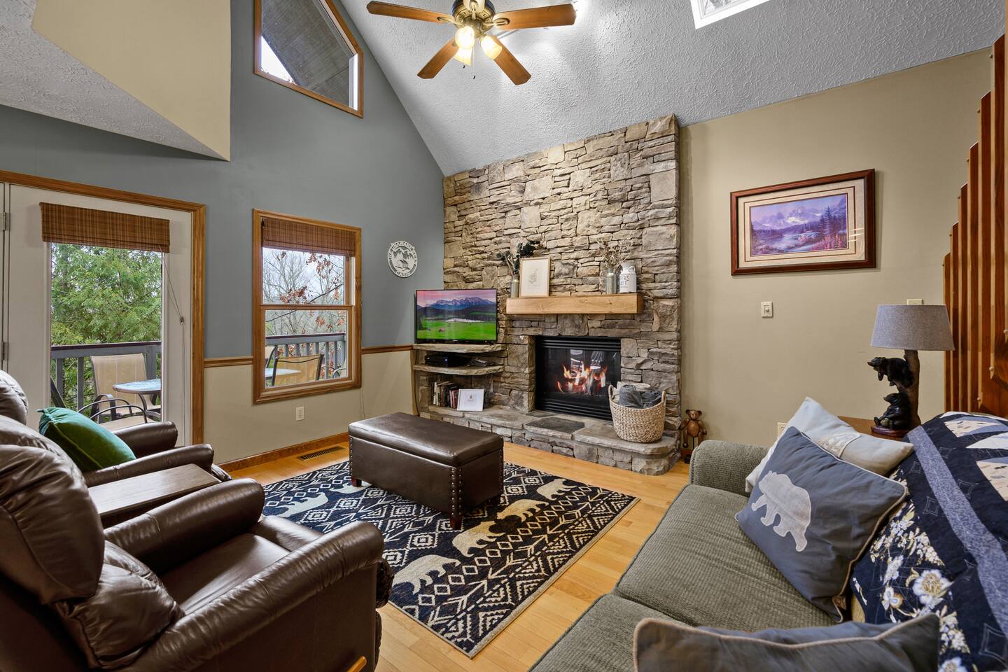 Hot Tub | Game Room | 4BR Cabin Near Dollywood!