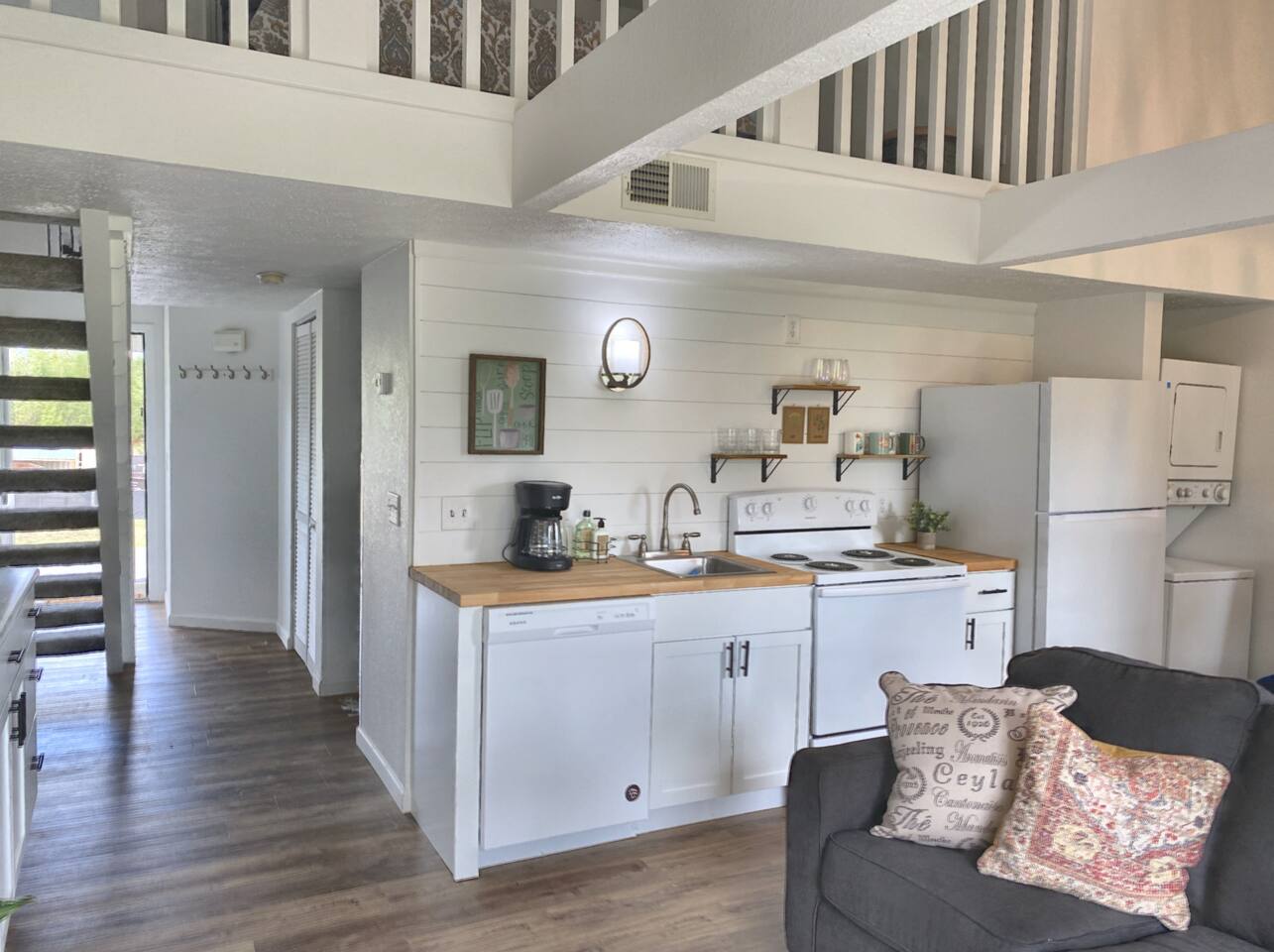 Gorgeous with Golf View, Branson Strip/Lake Marina - Apartment