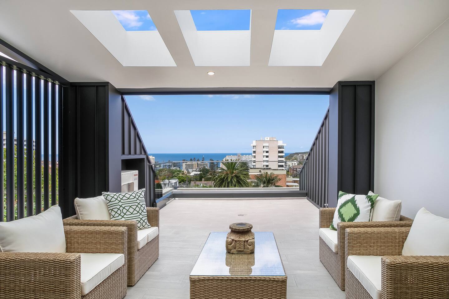 Sensational Penthouse with Ocean and Harbour Views — Manly — vacation rental