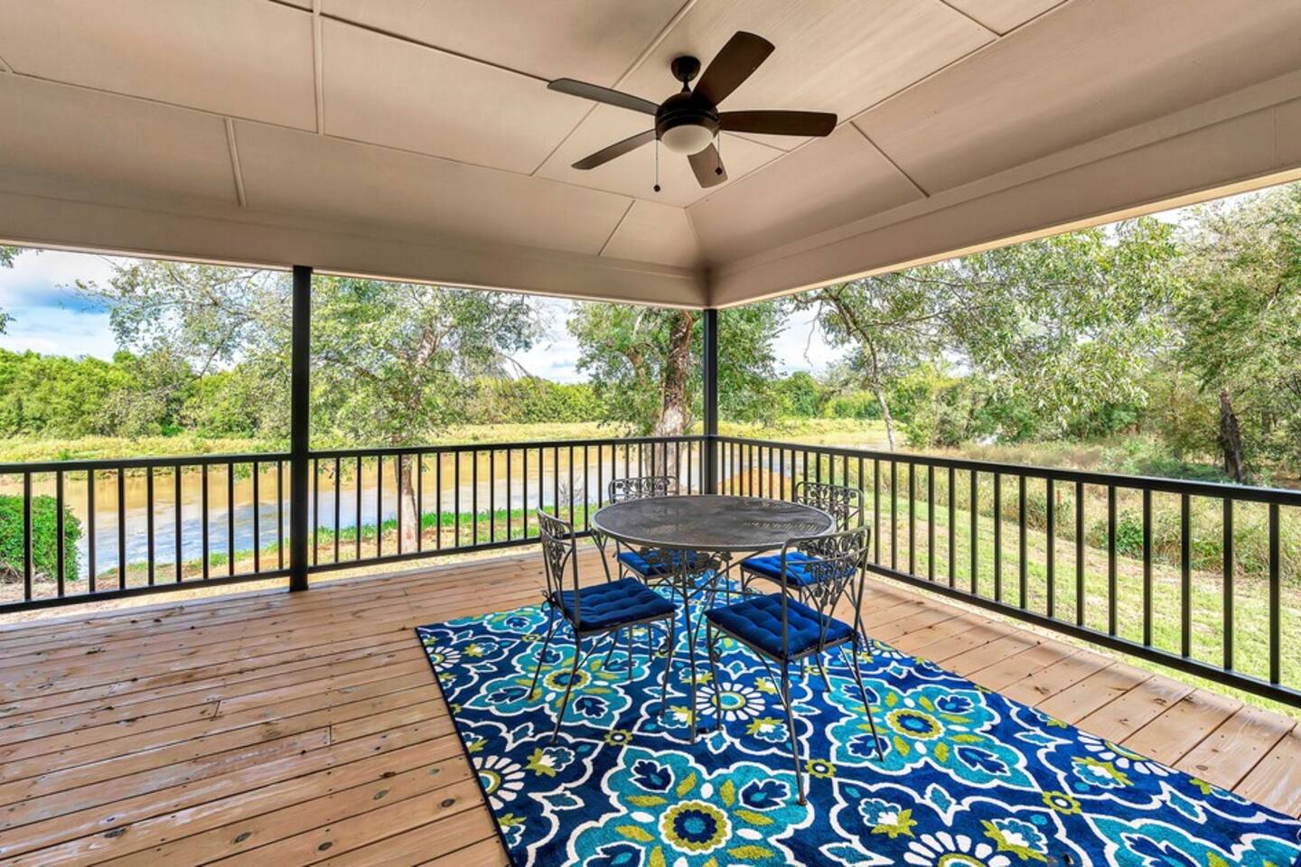 Brazos River Bungalow - Close to Silos & Baylor