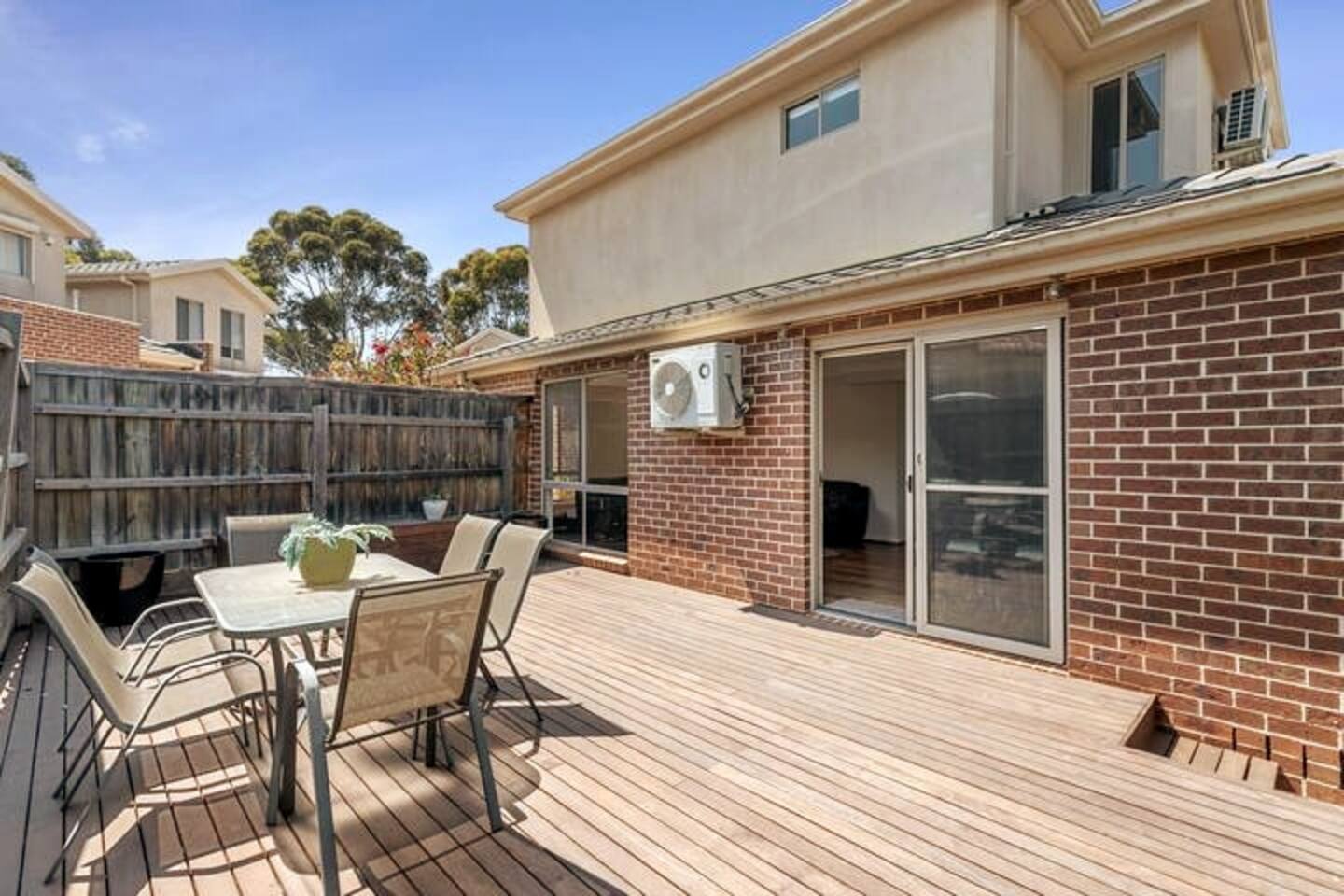 Airport West Stunner by Ready Set Stay