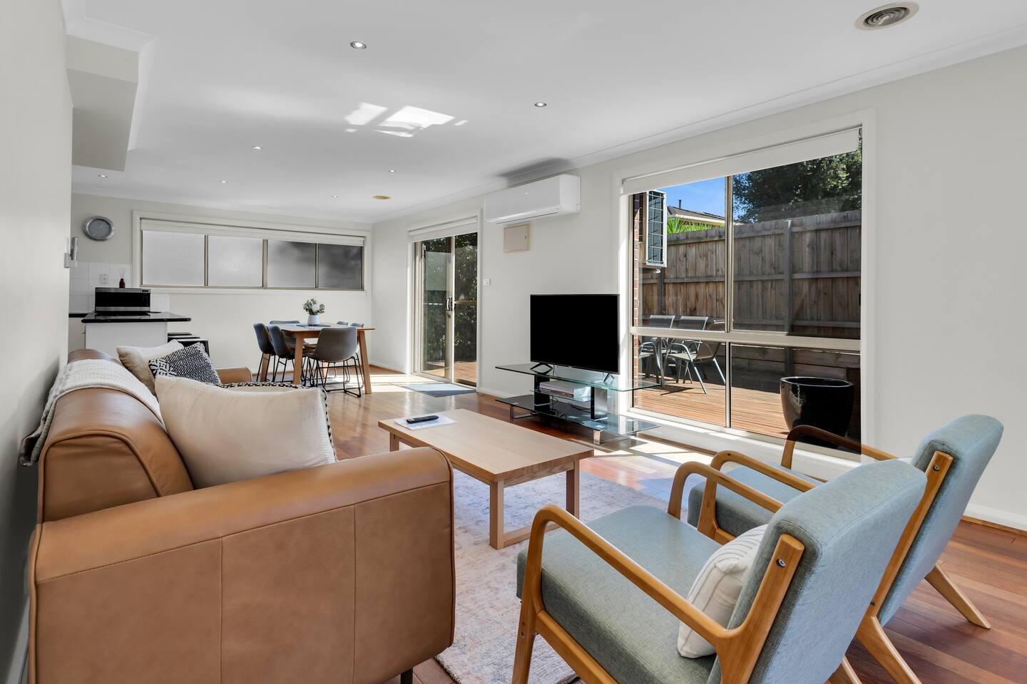 Airport West Stunner by Ready Set Stay