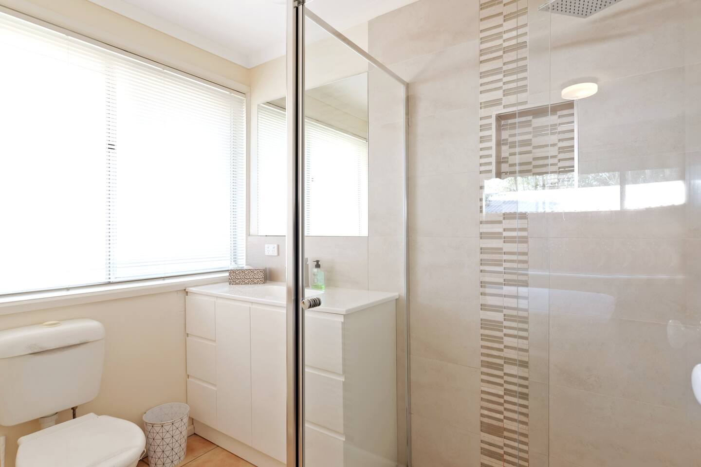 Braidwood Beachouse by Ready Set Stay