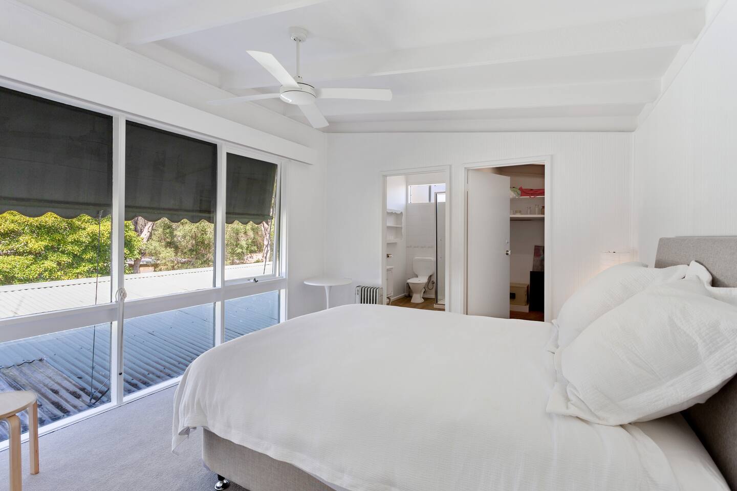 Moonah Cottage Rye by Ready Set Stay