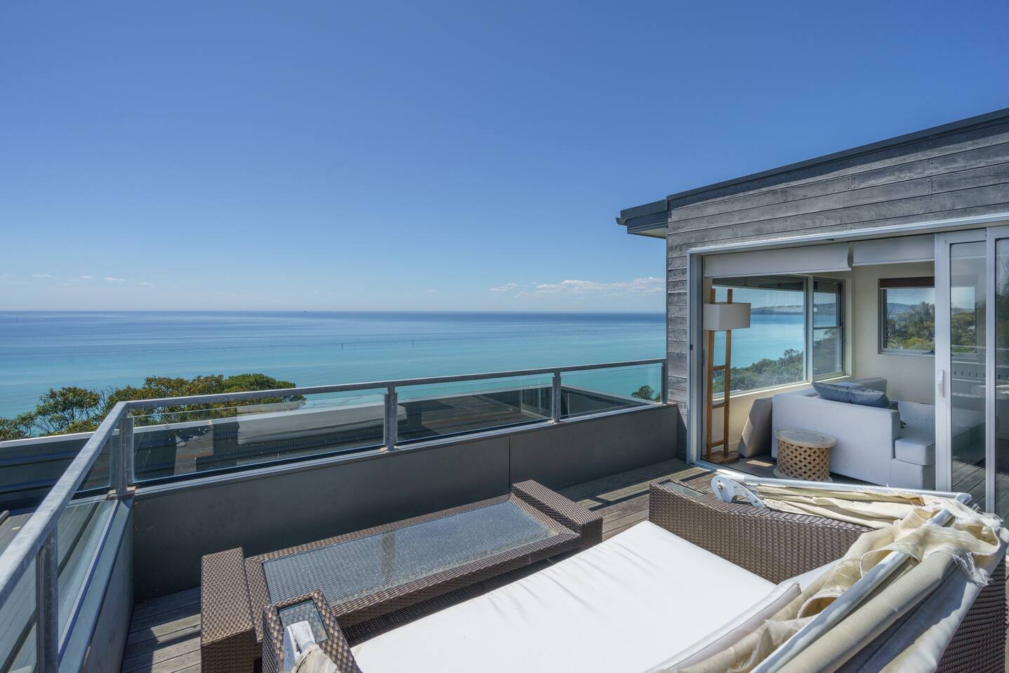 Dromana Relaxation Escape by Ready Set Stay