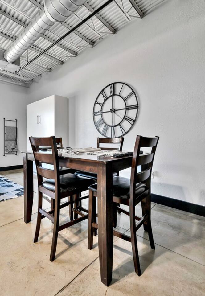 Silo Boho Bungalow - Downtown Waco