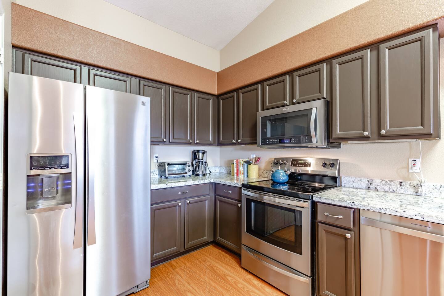 North Phoenix Pet Friendly Home near Mayo Clinic