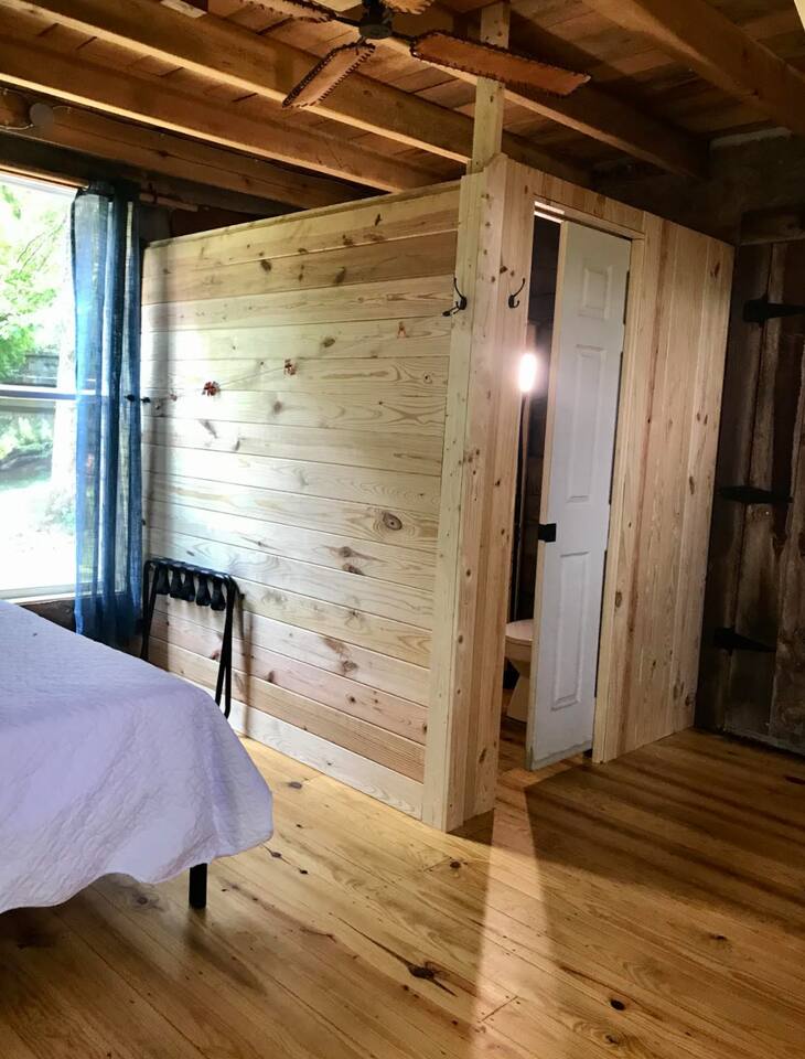 Serene Retreat with High-Speed WiFi
