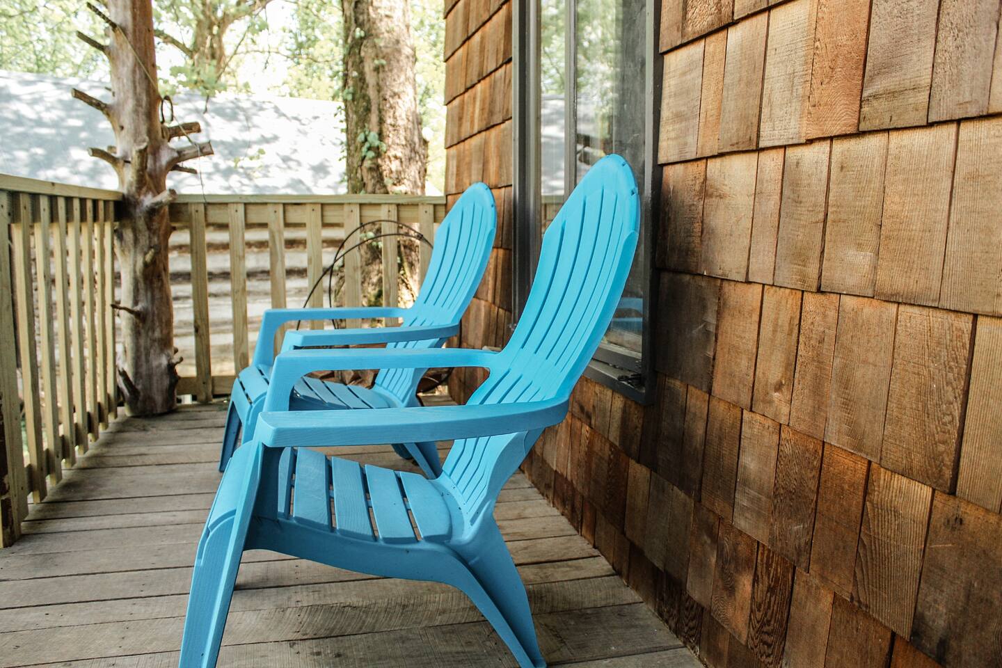 Charming Cabin Minutes from Town