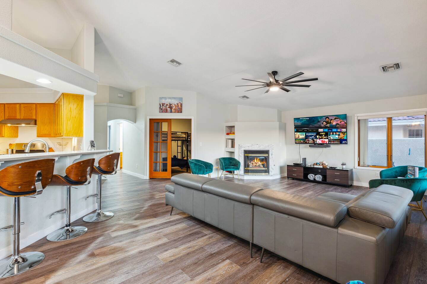 Epic Mid-Century | Sleeps 12 | Pool | Views