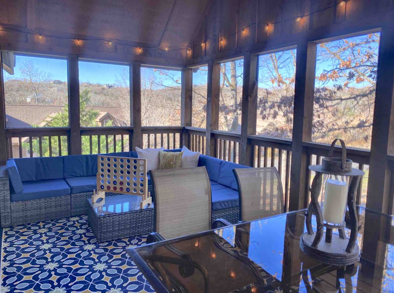Cozy Stonebridge Cabin|2 King Suites, Heated Porch