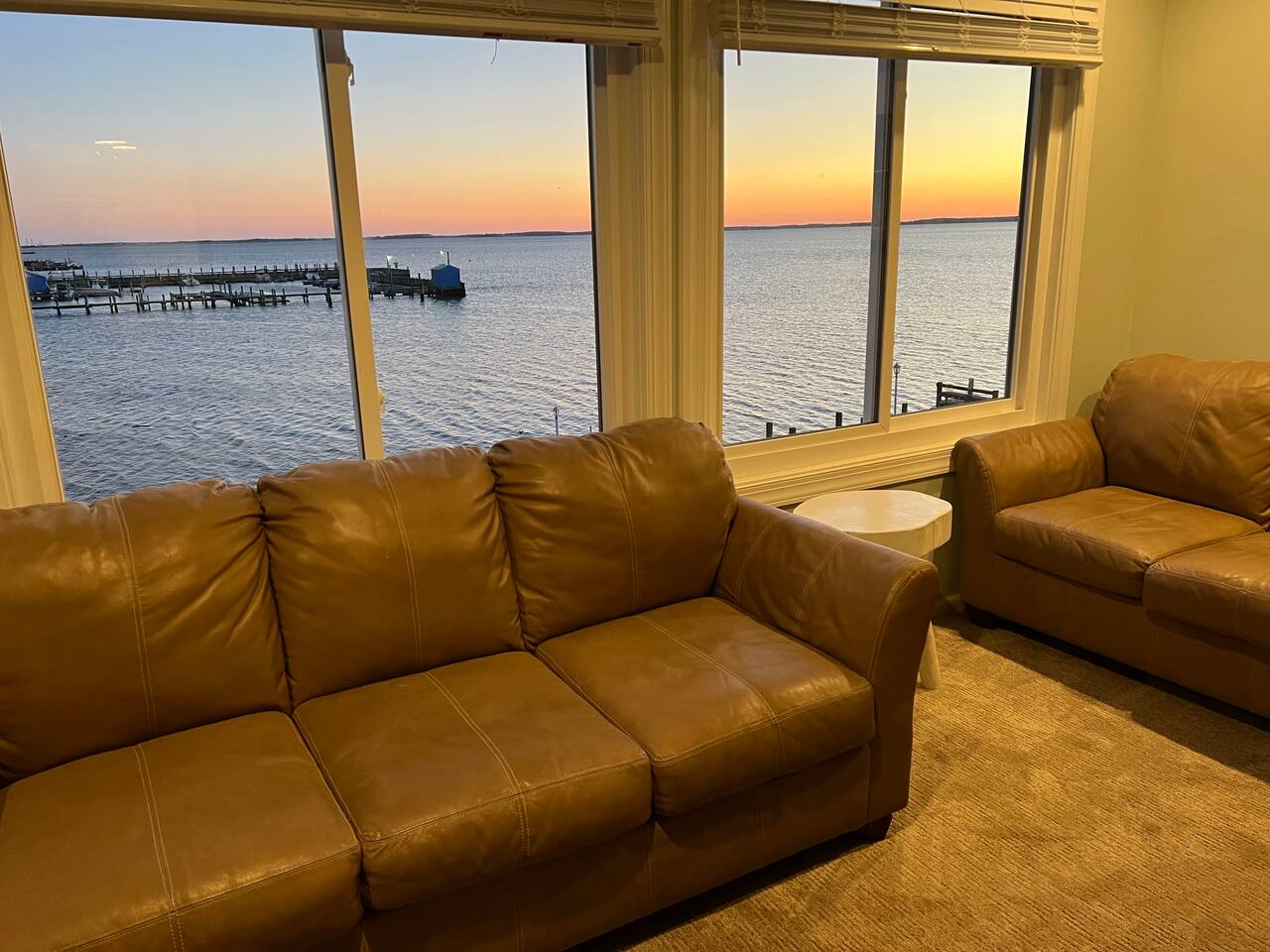 Read Ave Dewey Condo - Bay Front, Private Beach