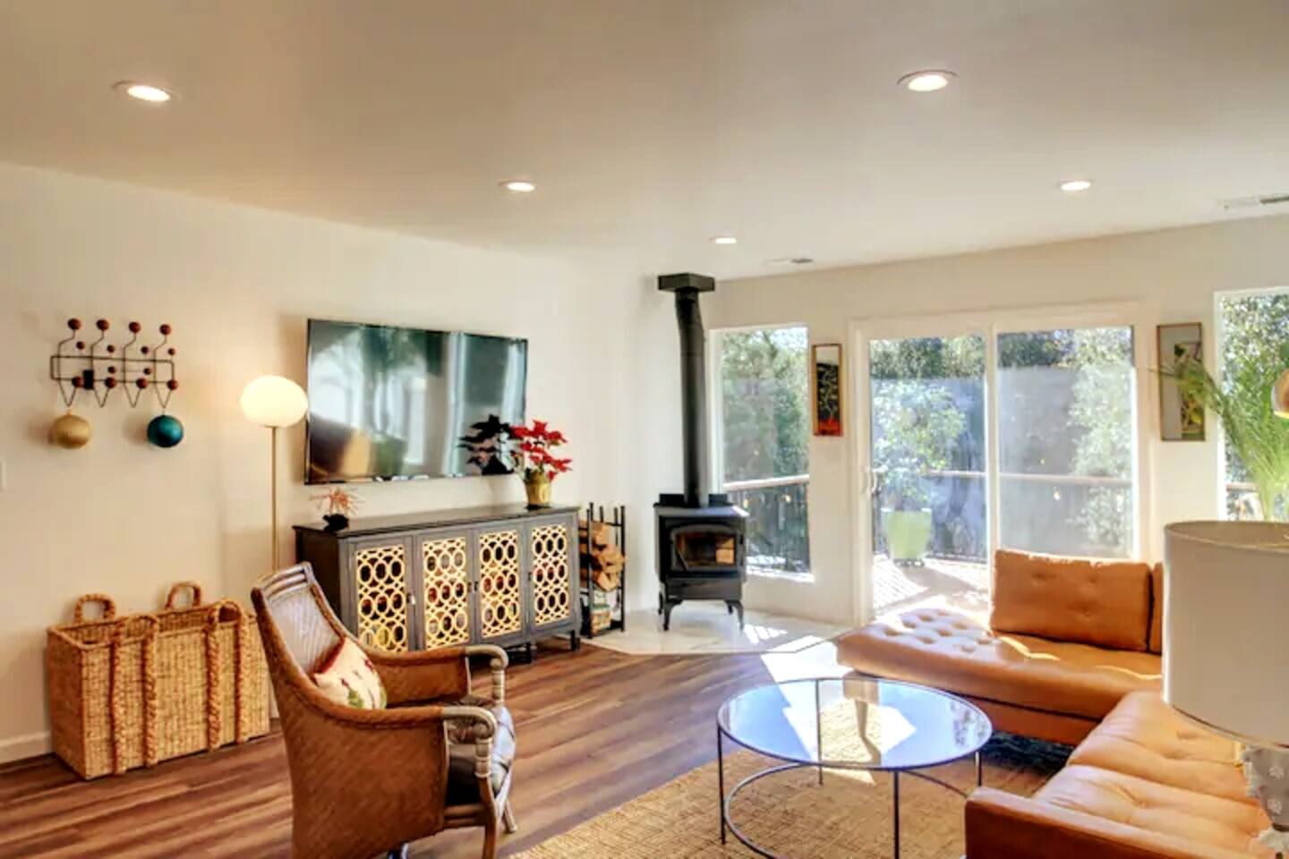 Spacious Home with Three Decks Near Yosemite