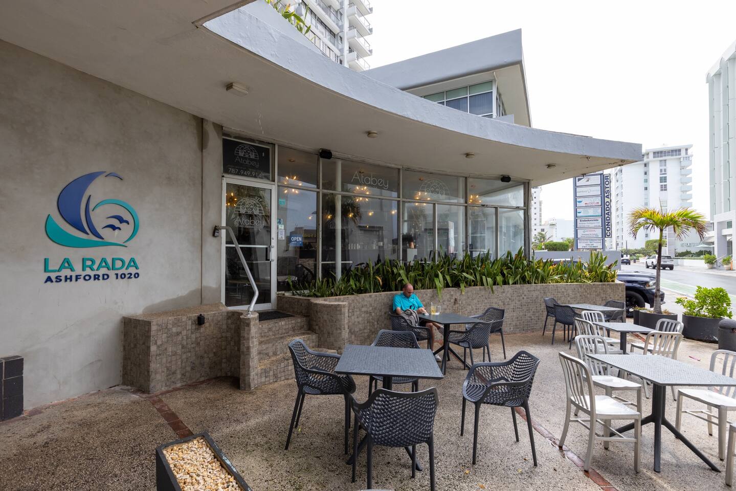 4th floor Studio:Pool & Lagoon in Condado!