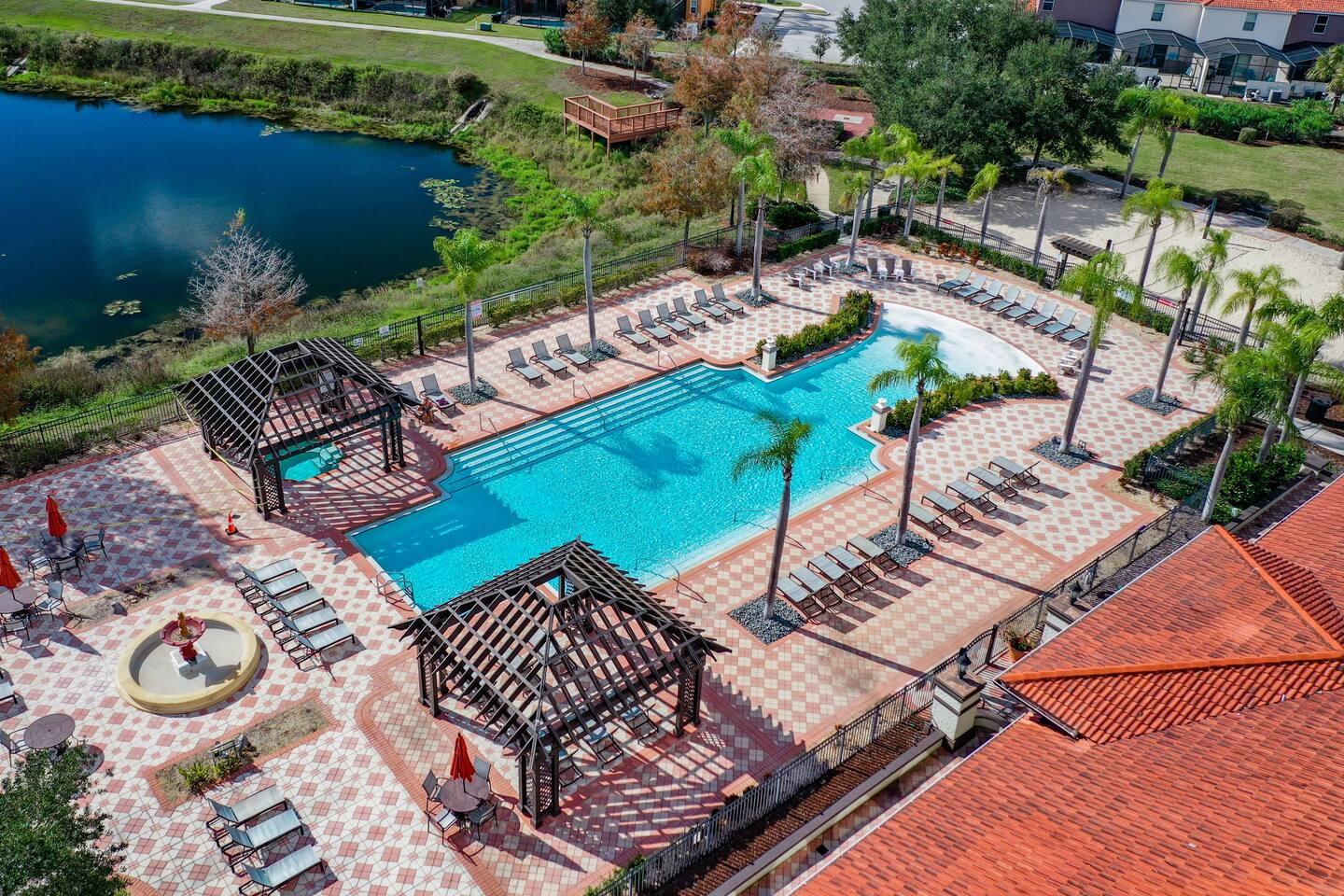 Big Disney Home!-Priv Pool/Spa (Heated) Sleeps 12!
