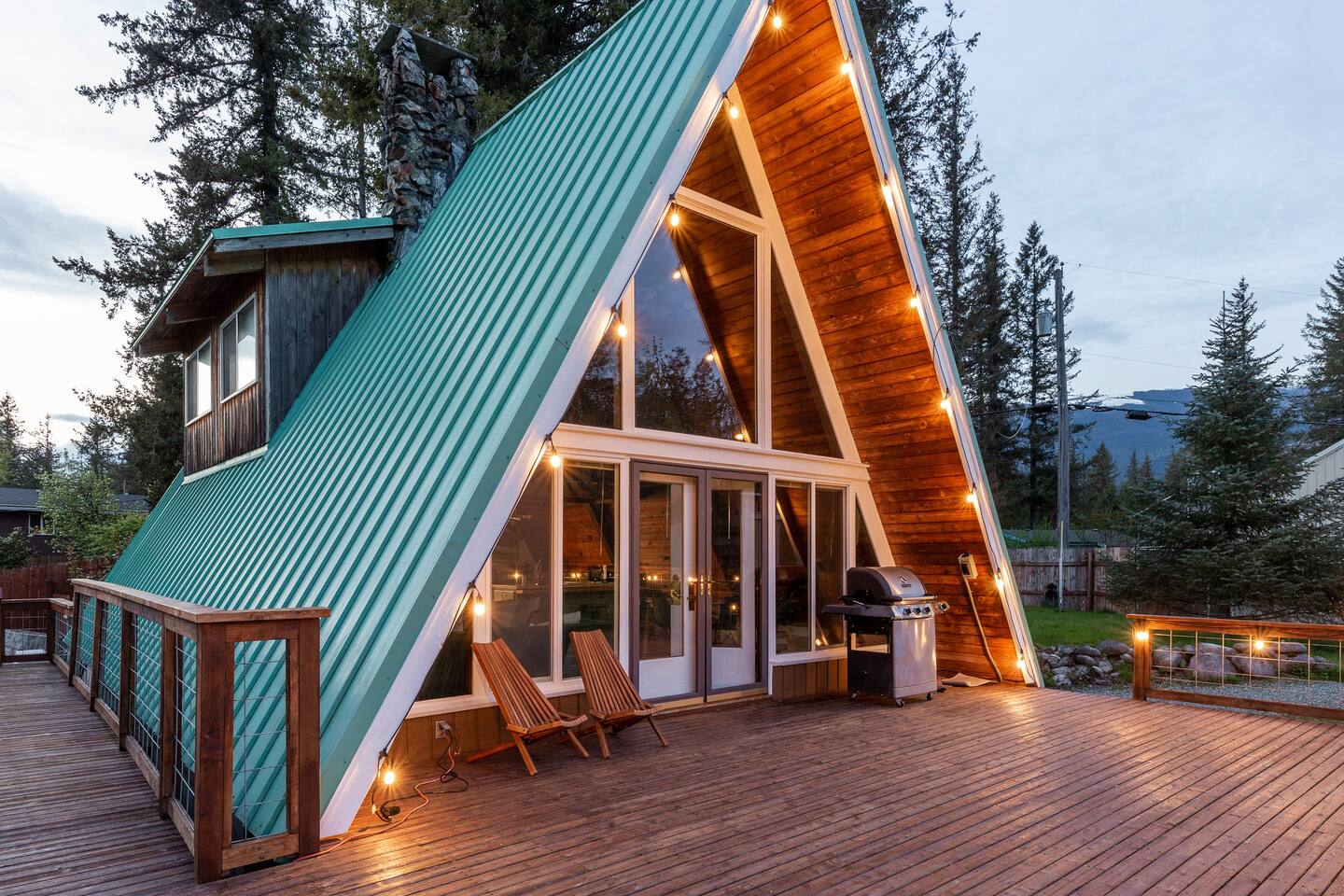 PNW A-Frame - Hot tub with view and A/C