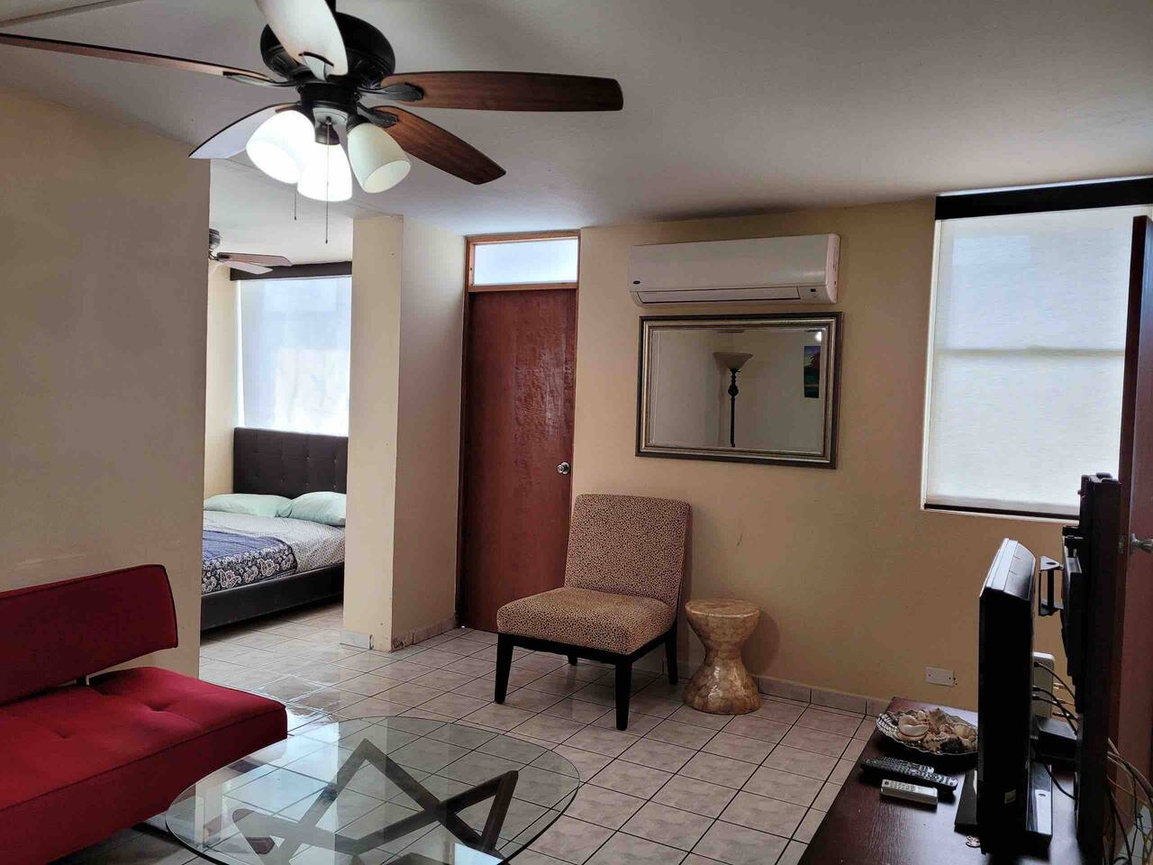 1BR Oasis: Ashford Ave, Pool, 3-Min Walk to Beach!