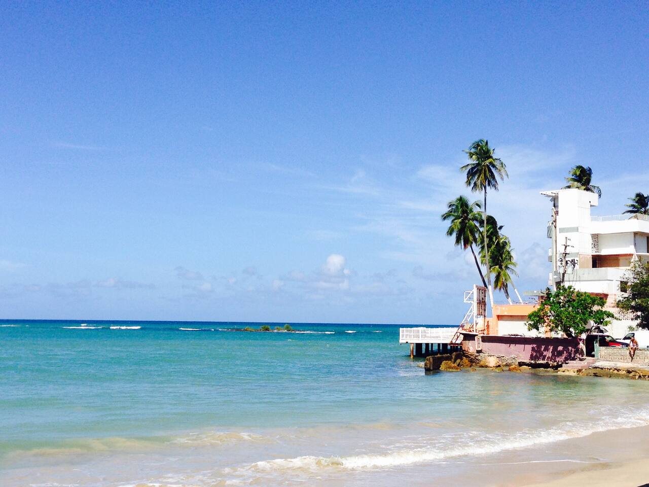 3BR Condo in Condado w/Parking, Steps to the Beach
