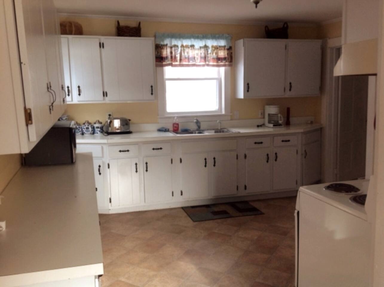 Aurora House ... Town water coming this Spring!