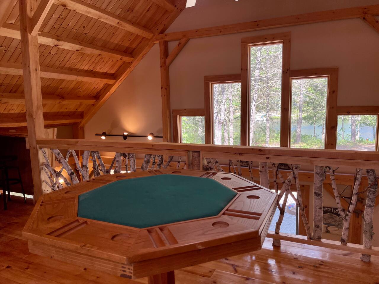 Lakefront Maine Retreat~PVT Dock & Year-Round Fun