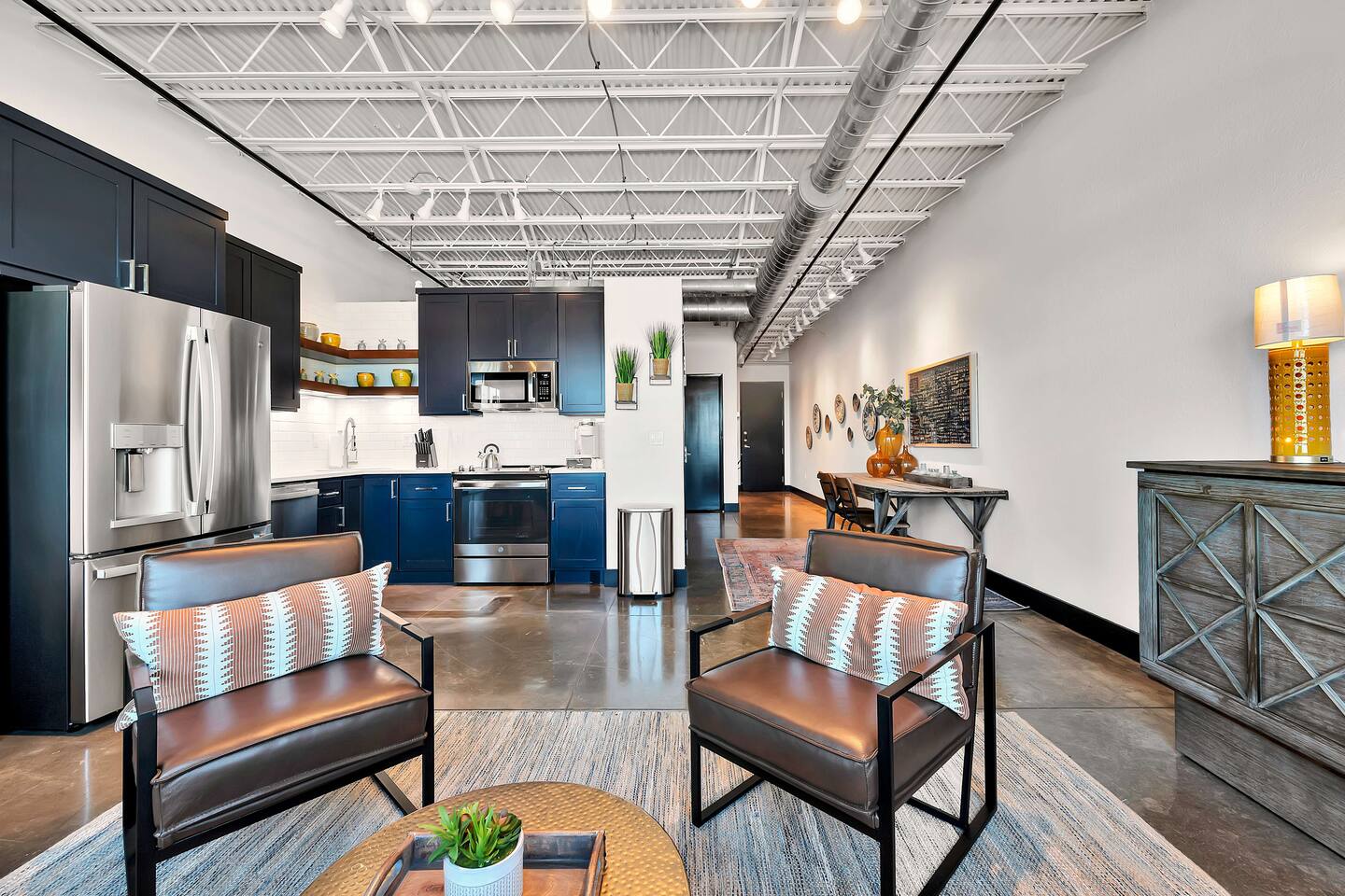*Newly Renovated* Silocation
