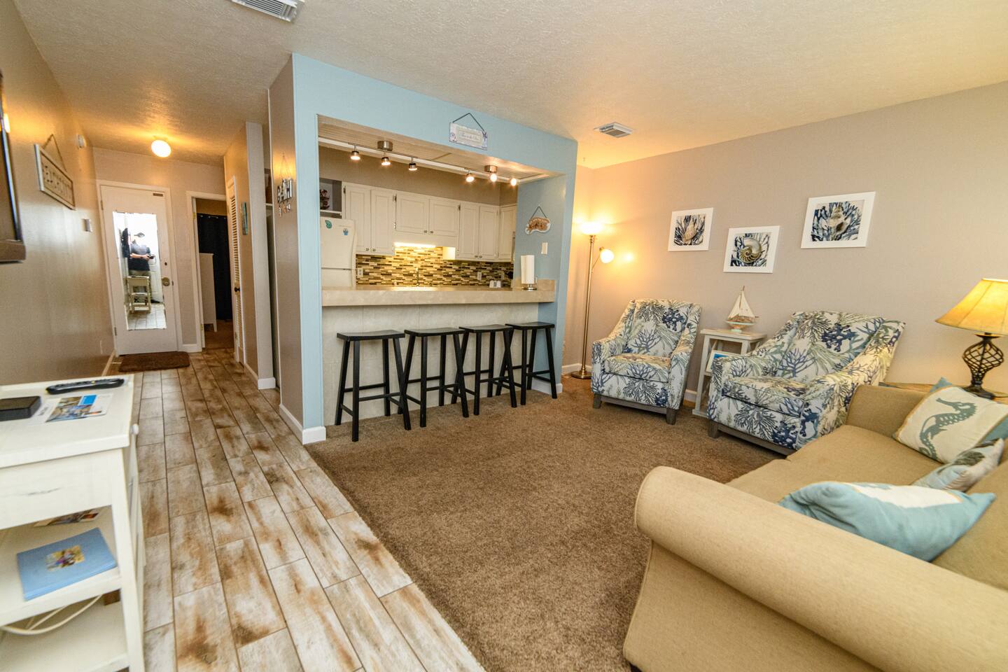 Sunswept 303-Comfy 1Br w/ Beach & Pool access