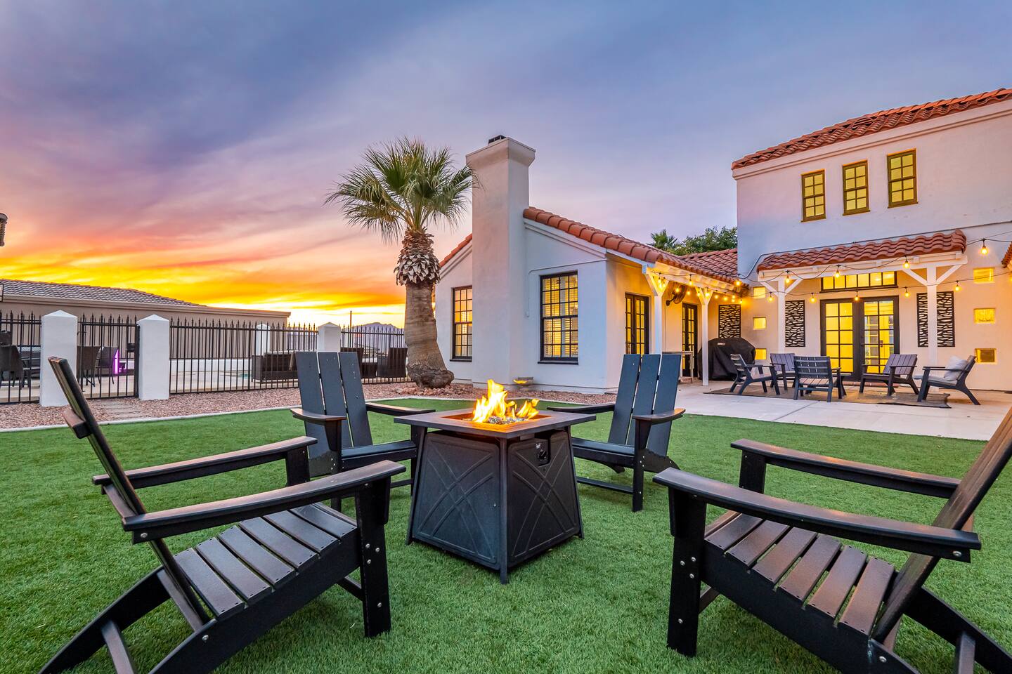 Modern Luxury Estate | Pool | Parking | BBQ