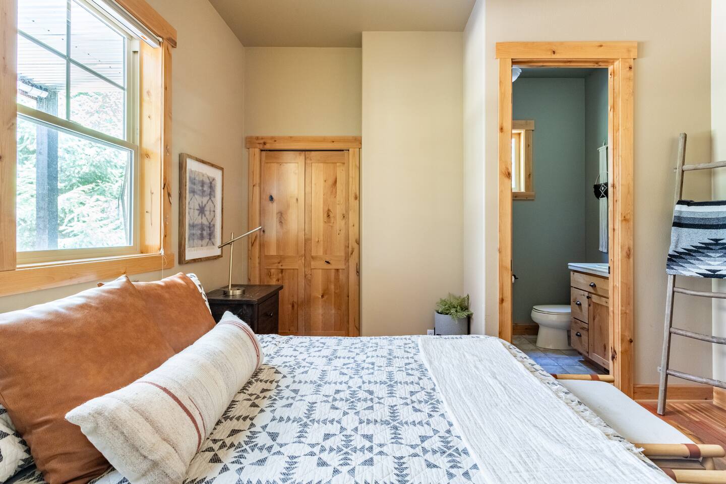 Beautiful Suncadia Home on Private 1 Acre Lot