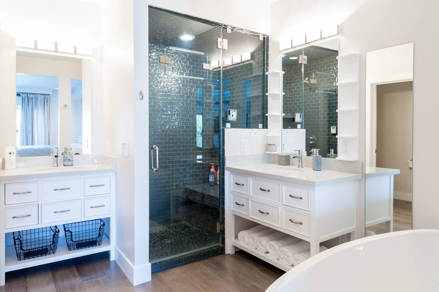 Luxurious La Costa Condo!