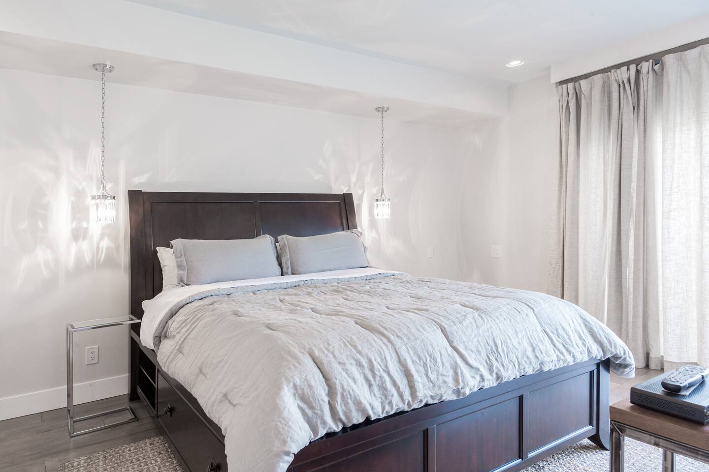 Luxurious La Costa Condo!