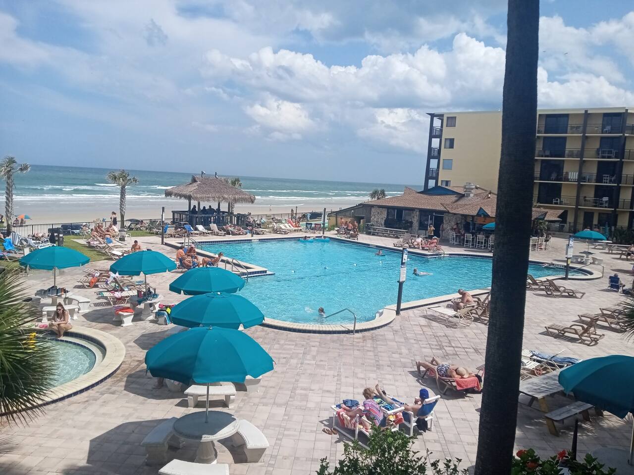 Beach Views by Day , Star Gazing by Night - Hawaiian Inn Beach Resort — Daytona Beach Shores — vacation rental