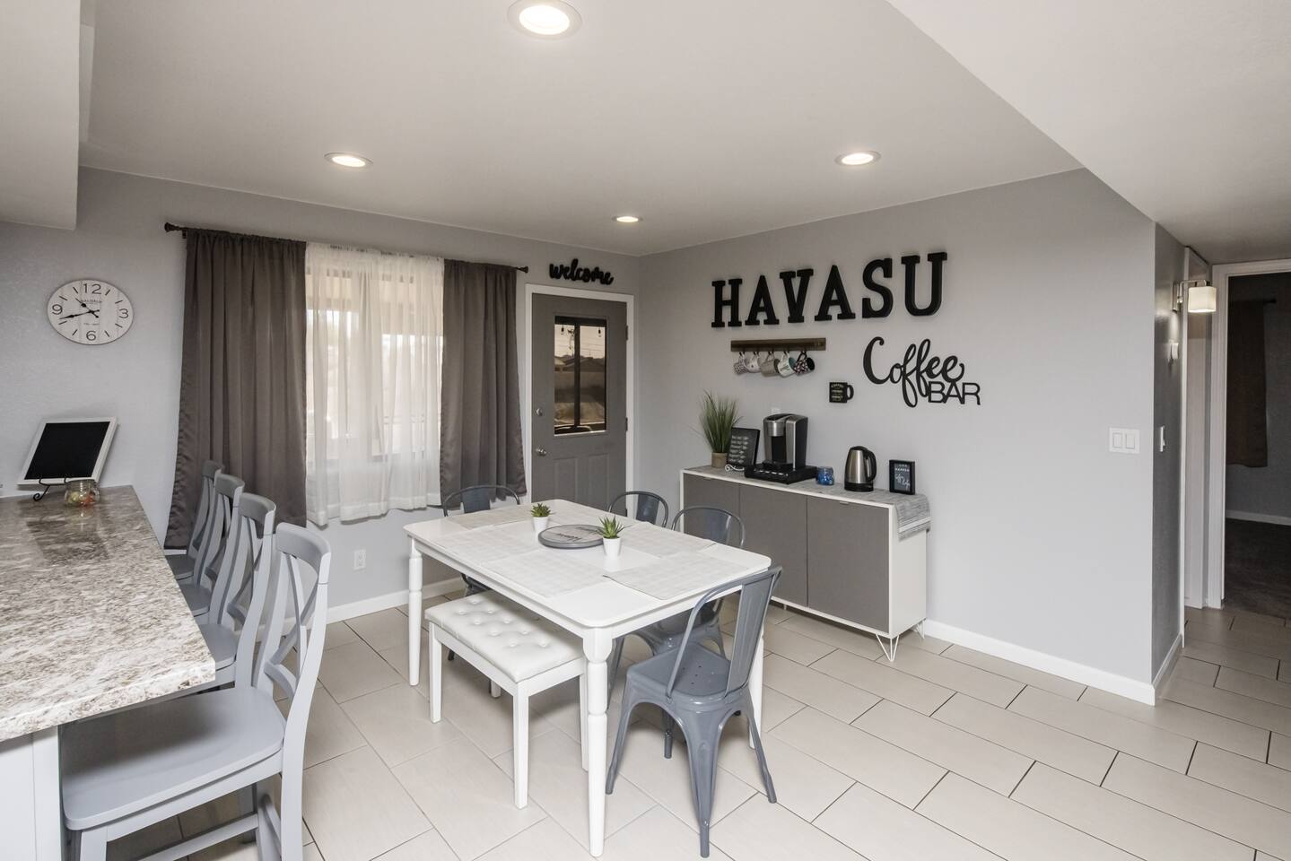 Havasu Diamond | RV Parking | Sleeps 8 | Updated!