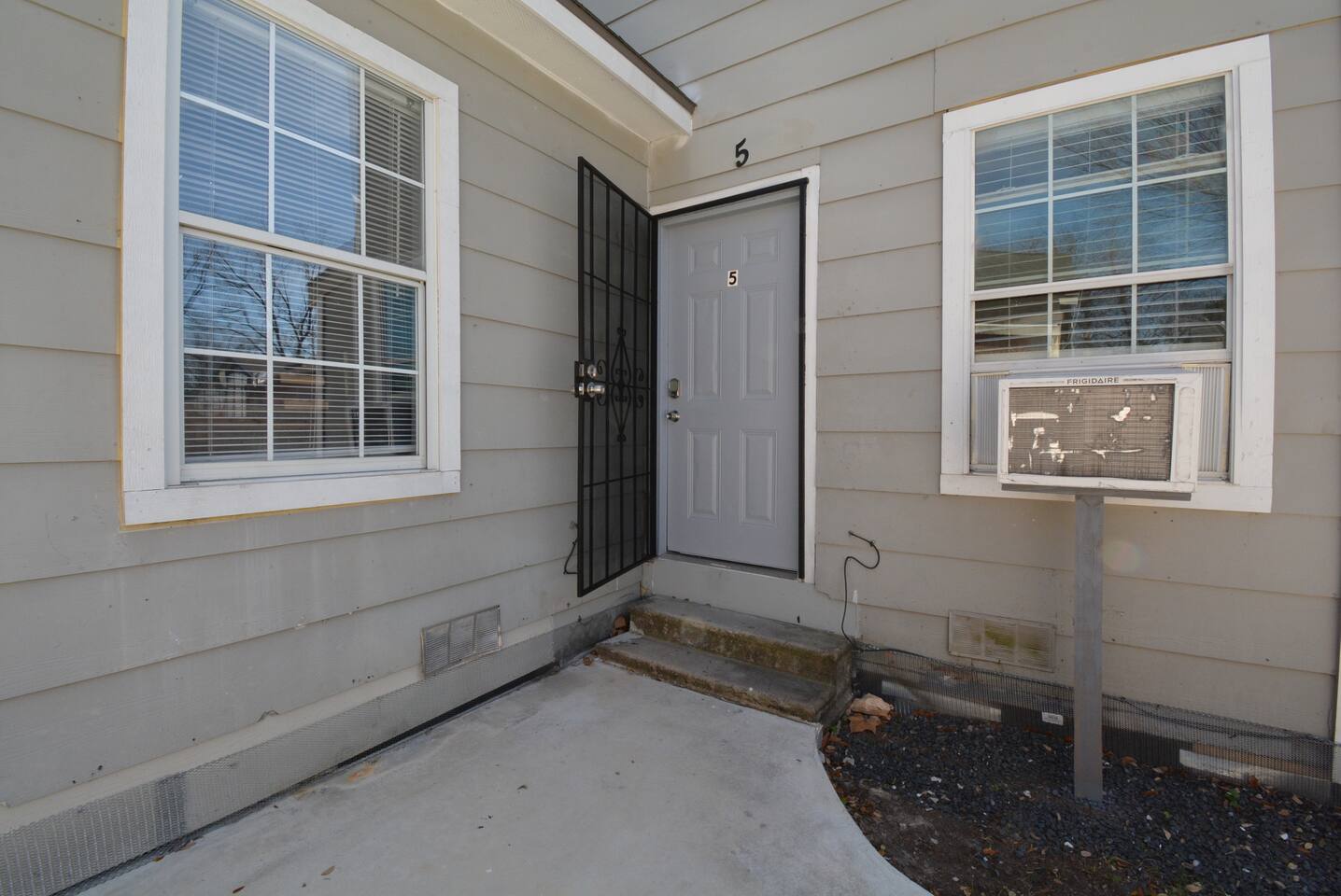 SuperValue Suite #5 @ East End Revitalized