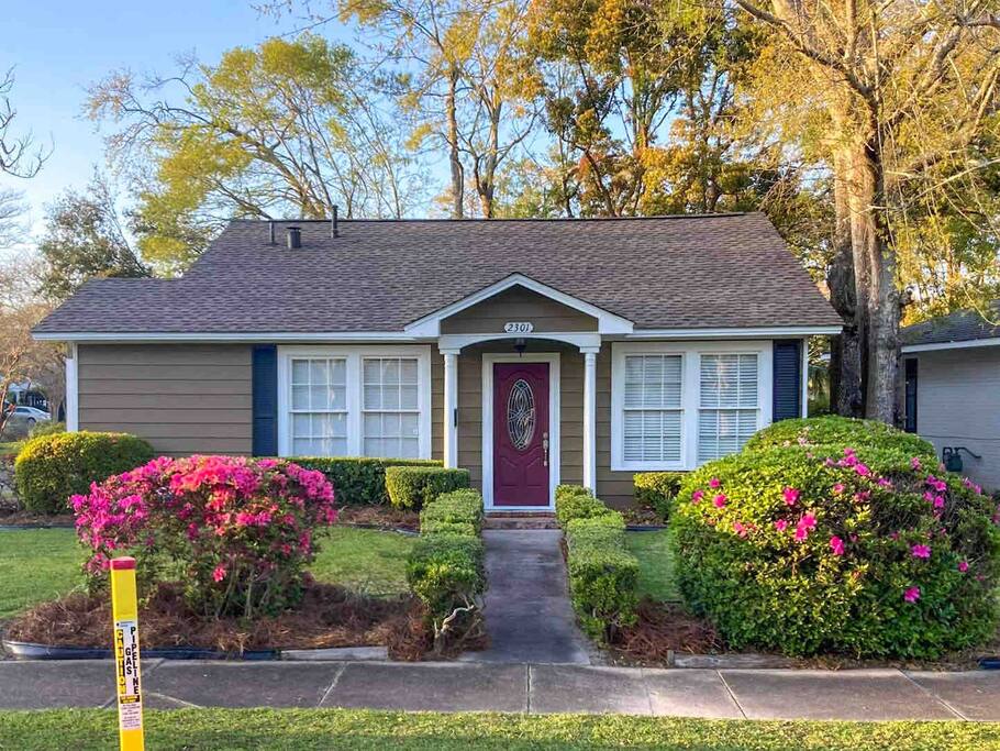 π Fast Internet, Sleeps 6, near playground & beach β Gulfport β vacation rental