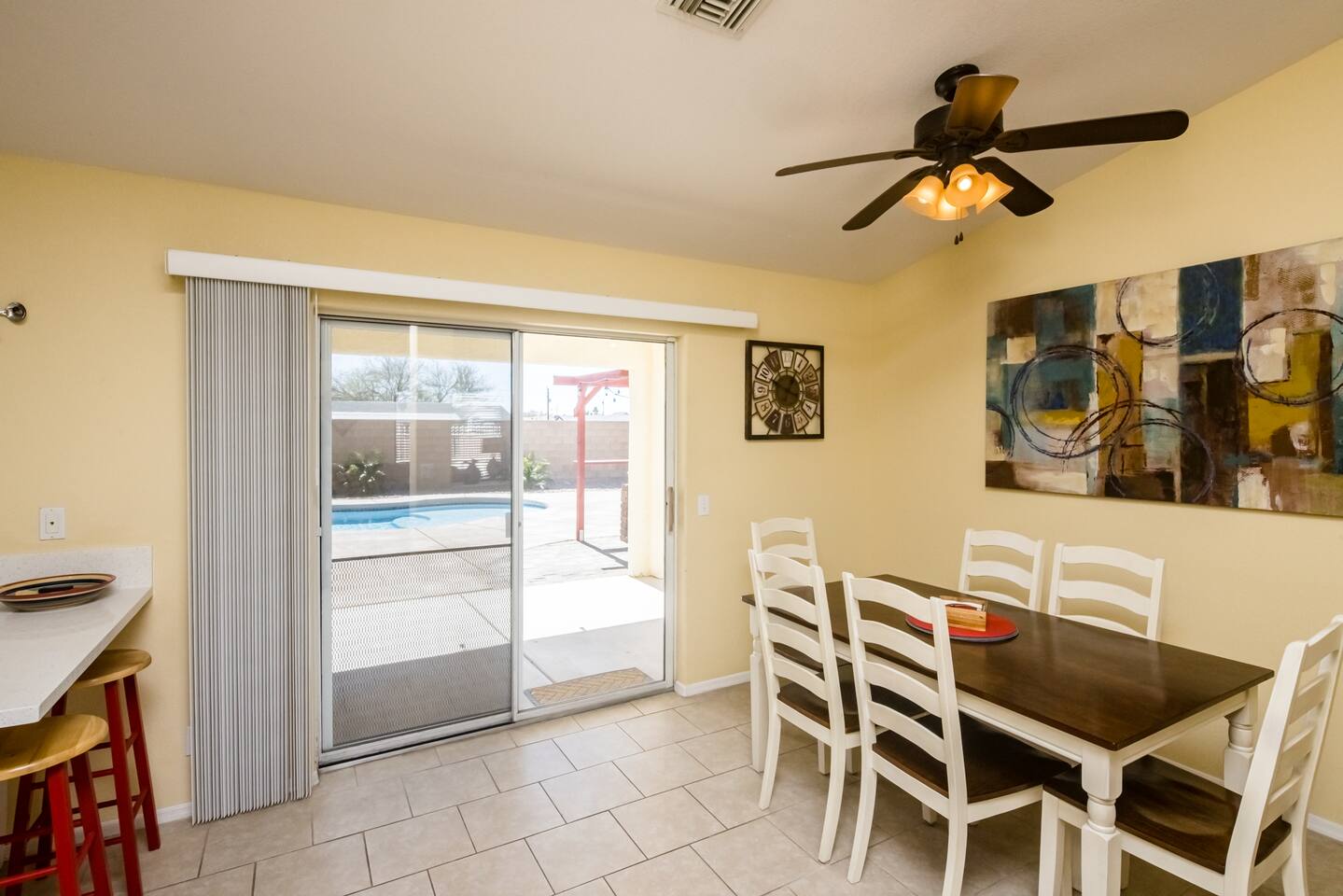 Tropics in Bullhead! Pool | Spa | Mins to Laughlin